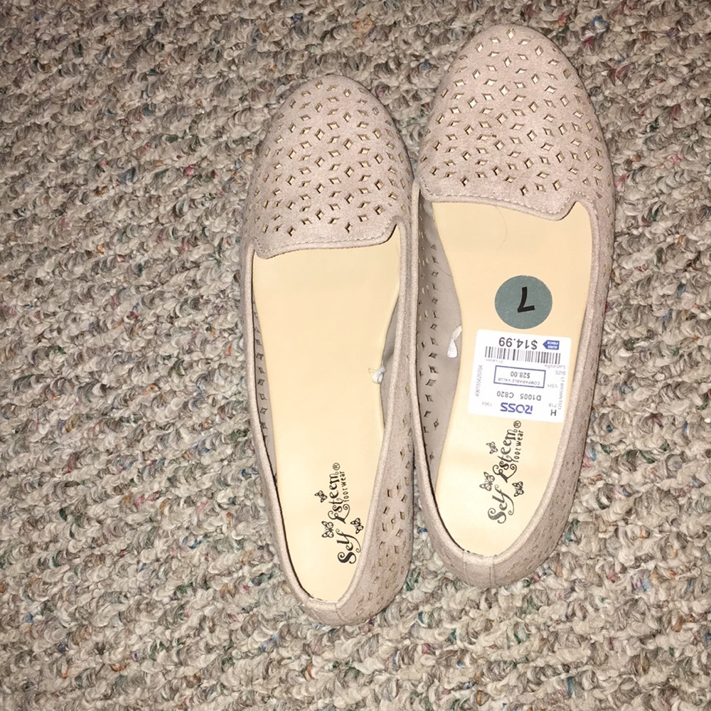 Very light dusty rose slips ons